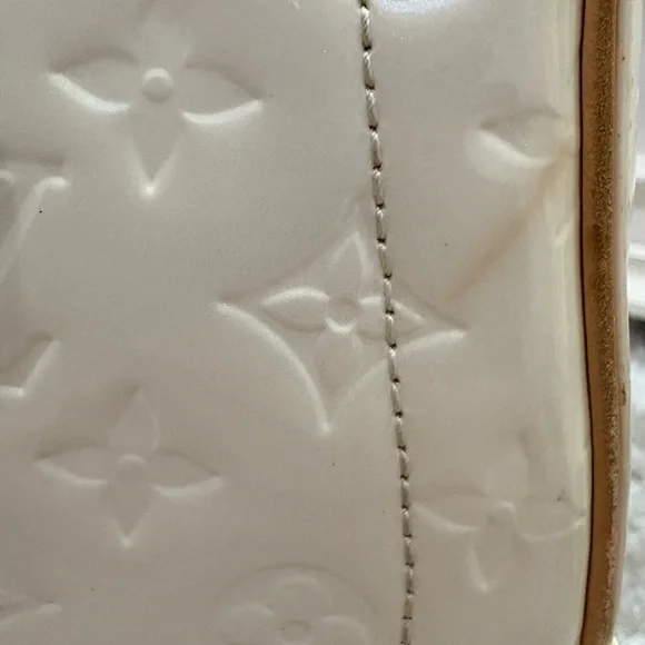 Louis Vuitton summit drive handbag - Picture 3 of 13